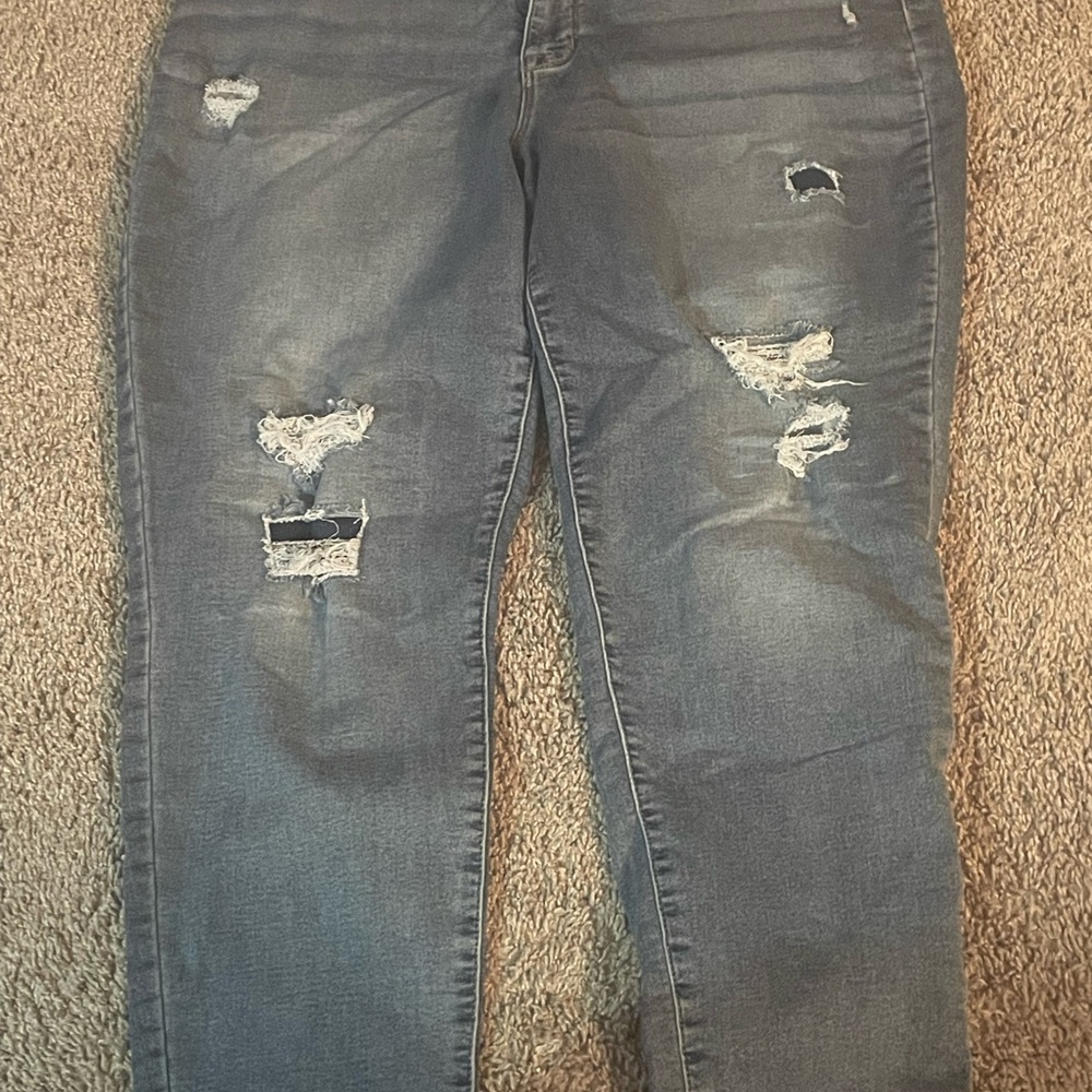 Maurices Light Blue Distressed Jeggings xxl (16W) - Picture 3 of 5